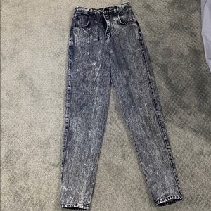 High waisted grey jeans